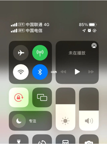 东阳苹果手机维修分享iPhone双卡信号解决办法 