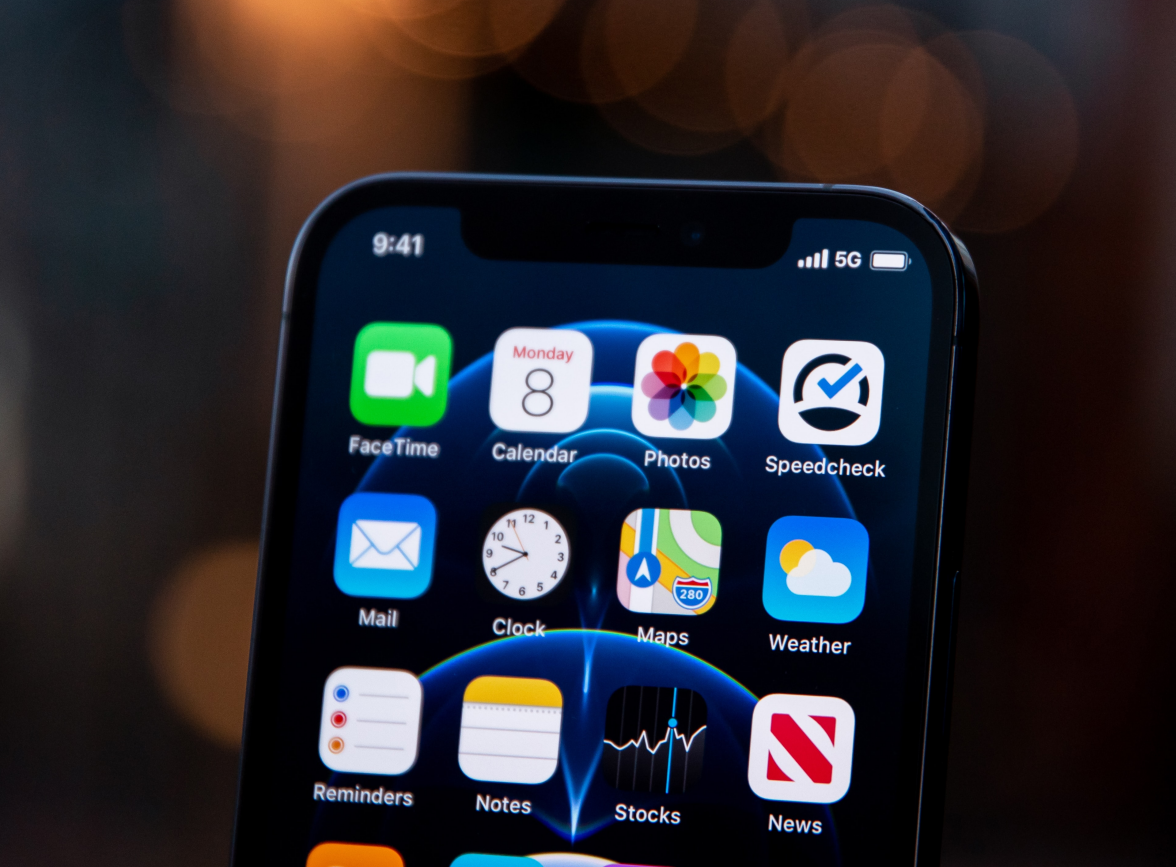 东阳苹果手机维修分享为什么 iPhone 12 在冬季会自动关机 